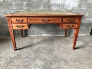 Elegant Louis XVI Mahogany Desk - Restored (work in progress)_car 1596